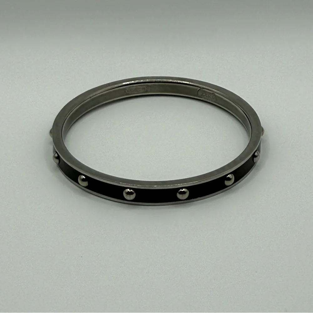 Coach Vintage Brown Enamel and Silver Tone Nailhead‎ Bangle Bracelet